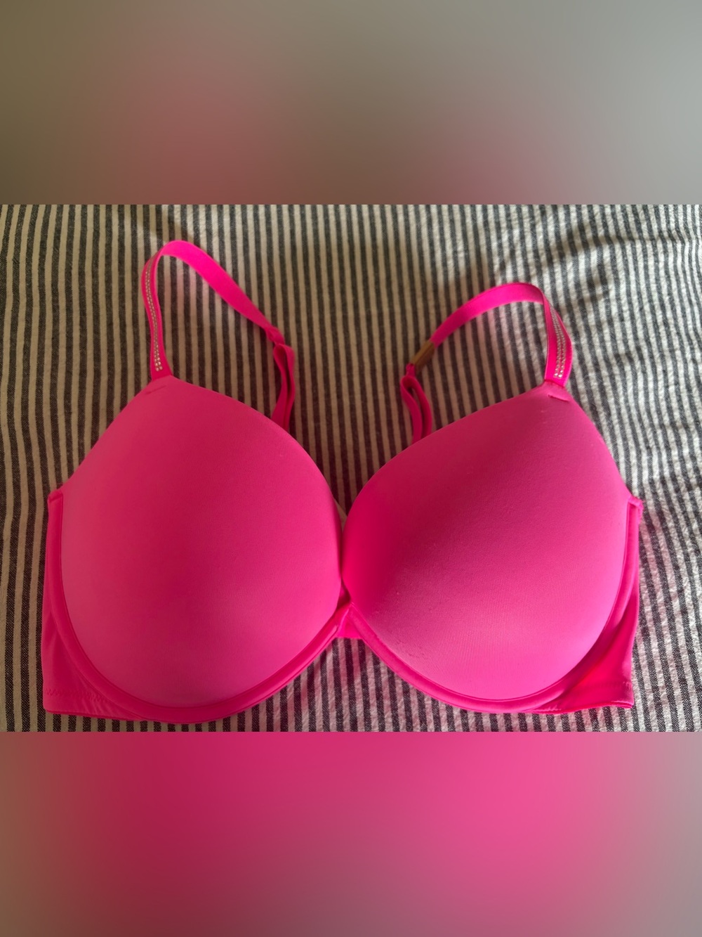 Victoria's Secret Hot Pink Molded T-Shirt Bra